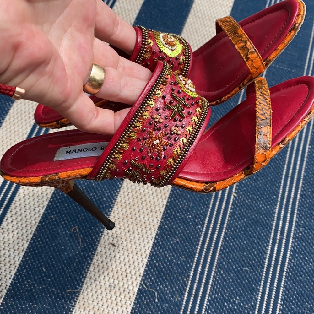 Manolo Blahnik heels - Picture 4 of 9